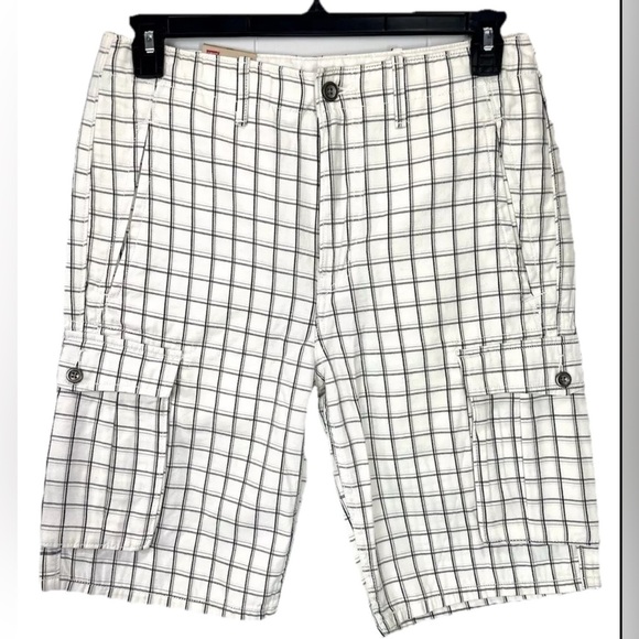 Levi’s Cargo Shorts Men’s 30 White Black Plaid Relaxed Fit White Tab Cotton NEW - Picture 1 of 12